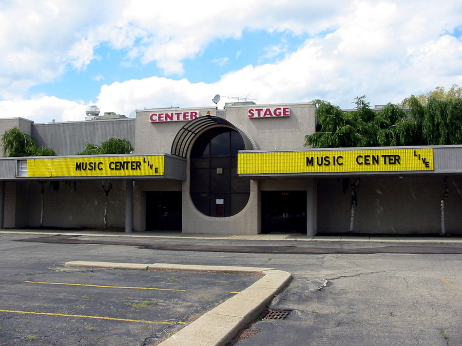 Center Stage - May 2002 Photo From Me (newer photo)